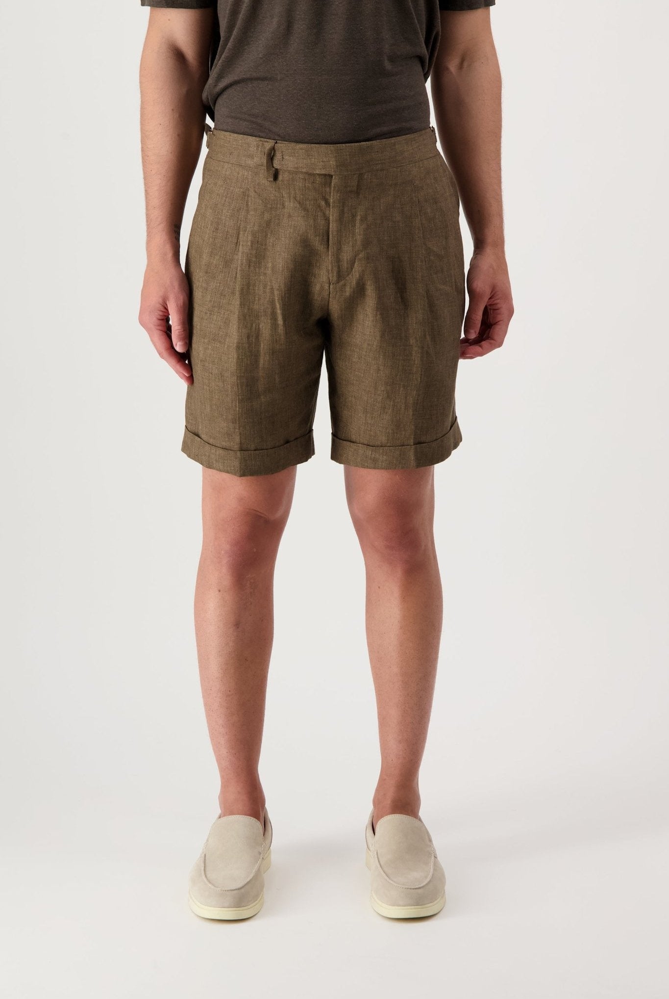 Bermuda Torres in Lino - autore - au Bermuda