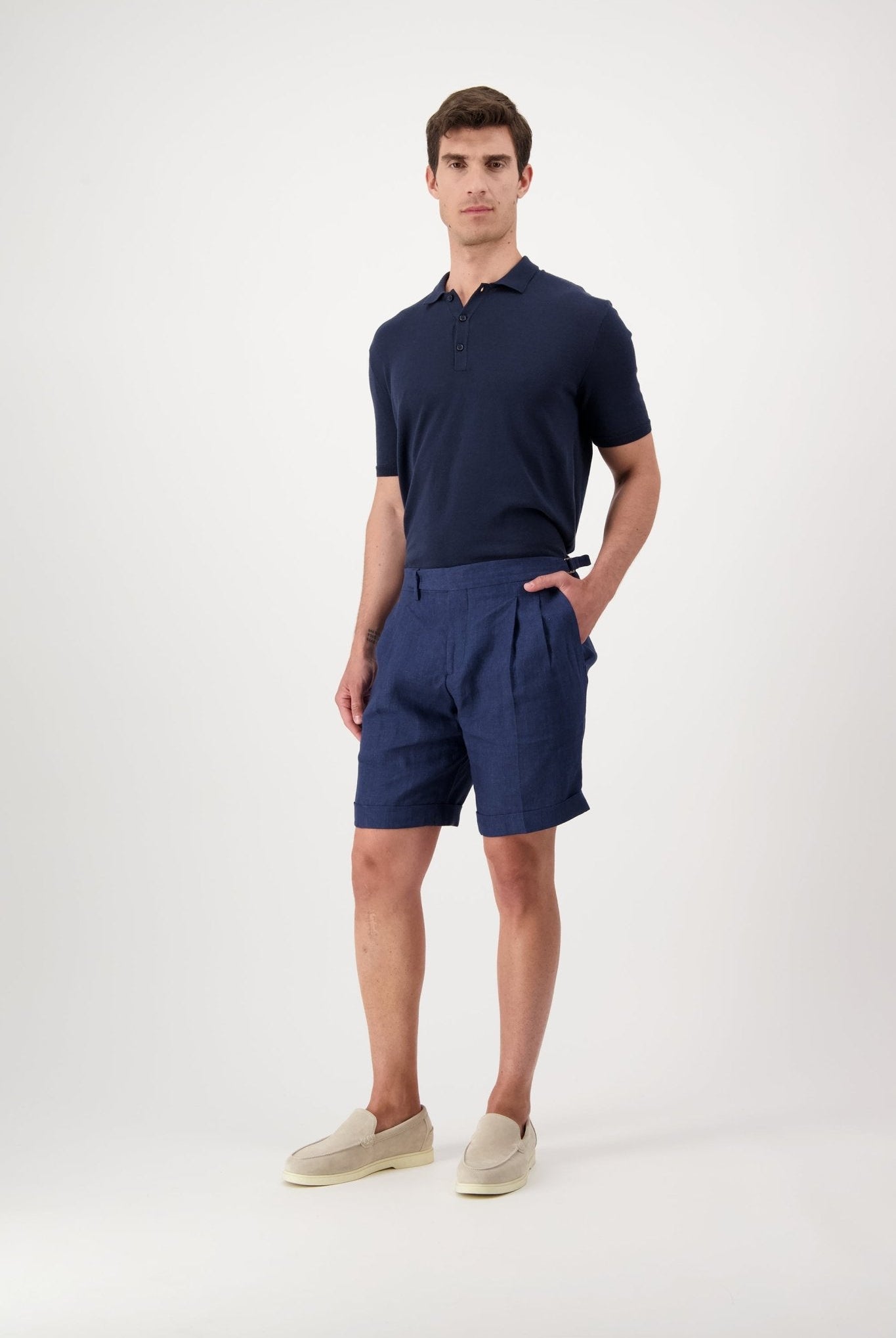 Bermuda Torres in Lino - autore - au Bermuda