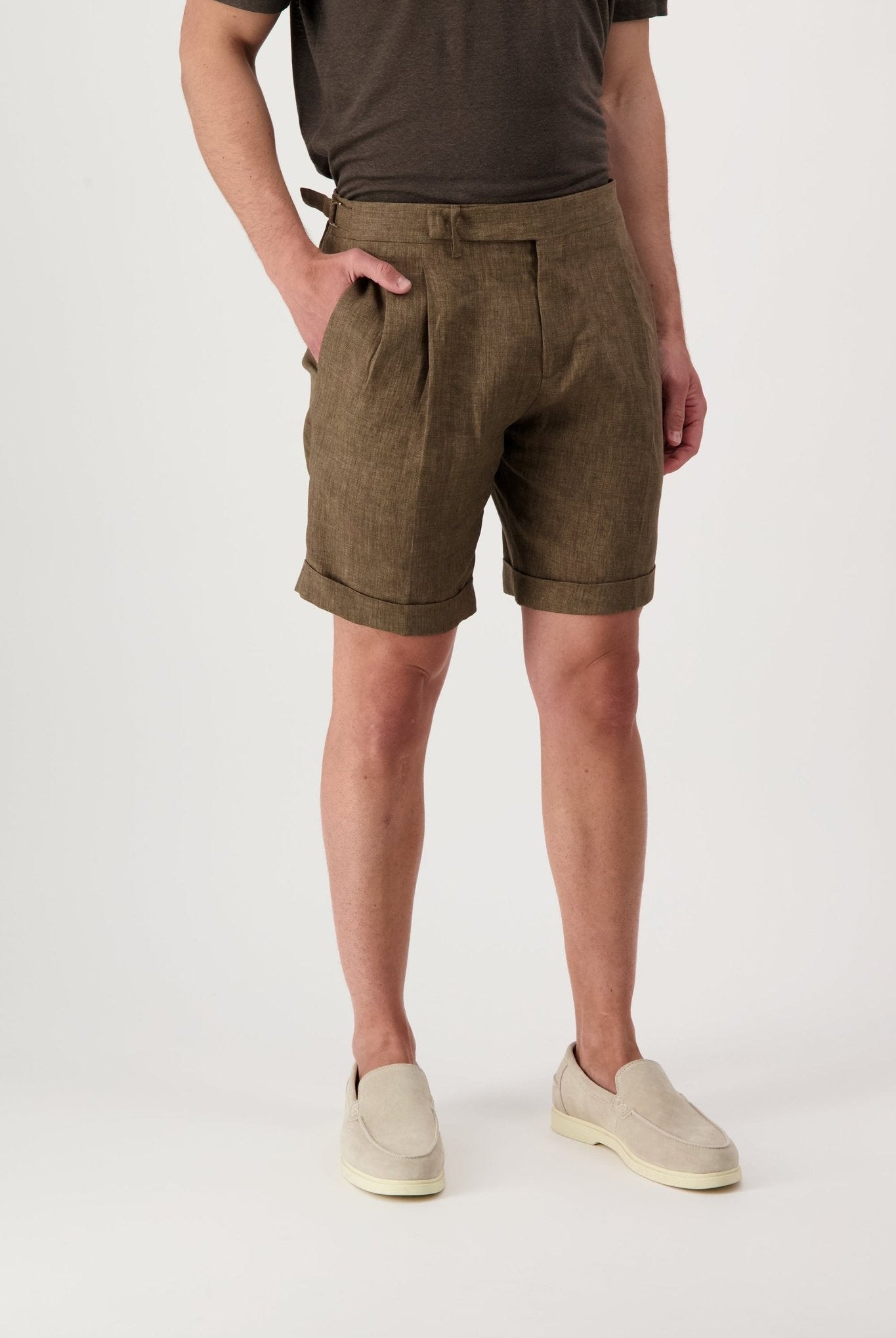 Bermuda Torres in Lino - autore - au Bermuda